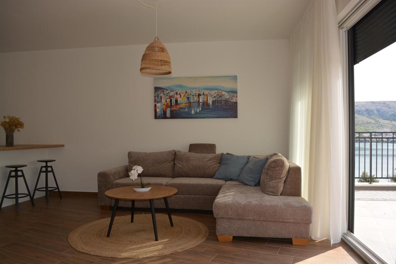 Apartments Antea Pag Town Eksteriør billede